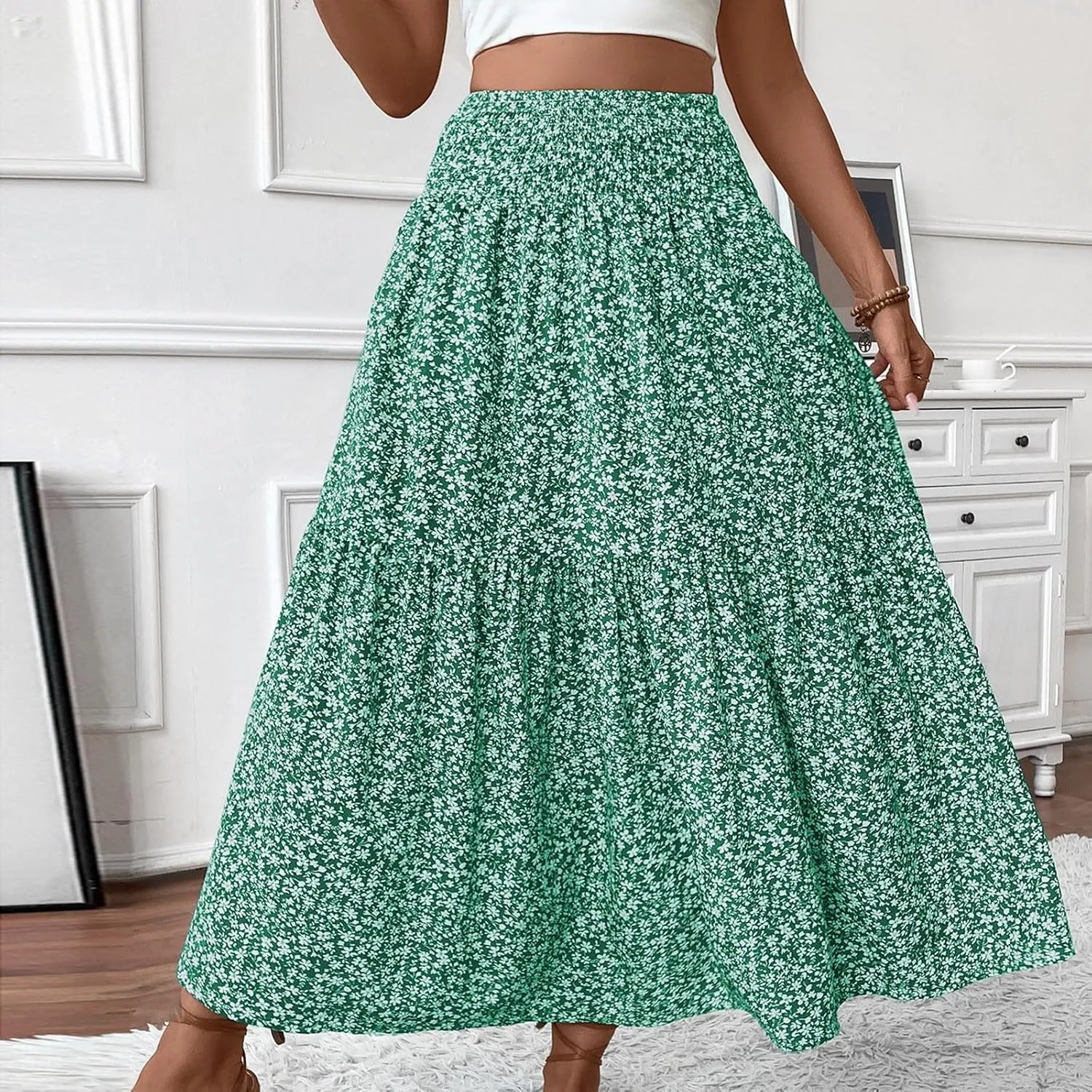 Boho Skirts for Women Floral Tiered Flowy Long Skirts 2025 Summer Beach Smocked Elastic High Skirt with Pocket