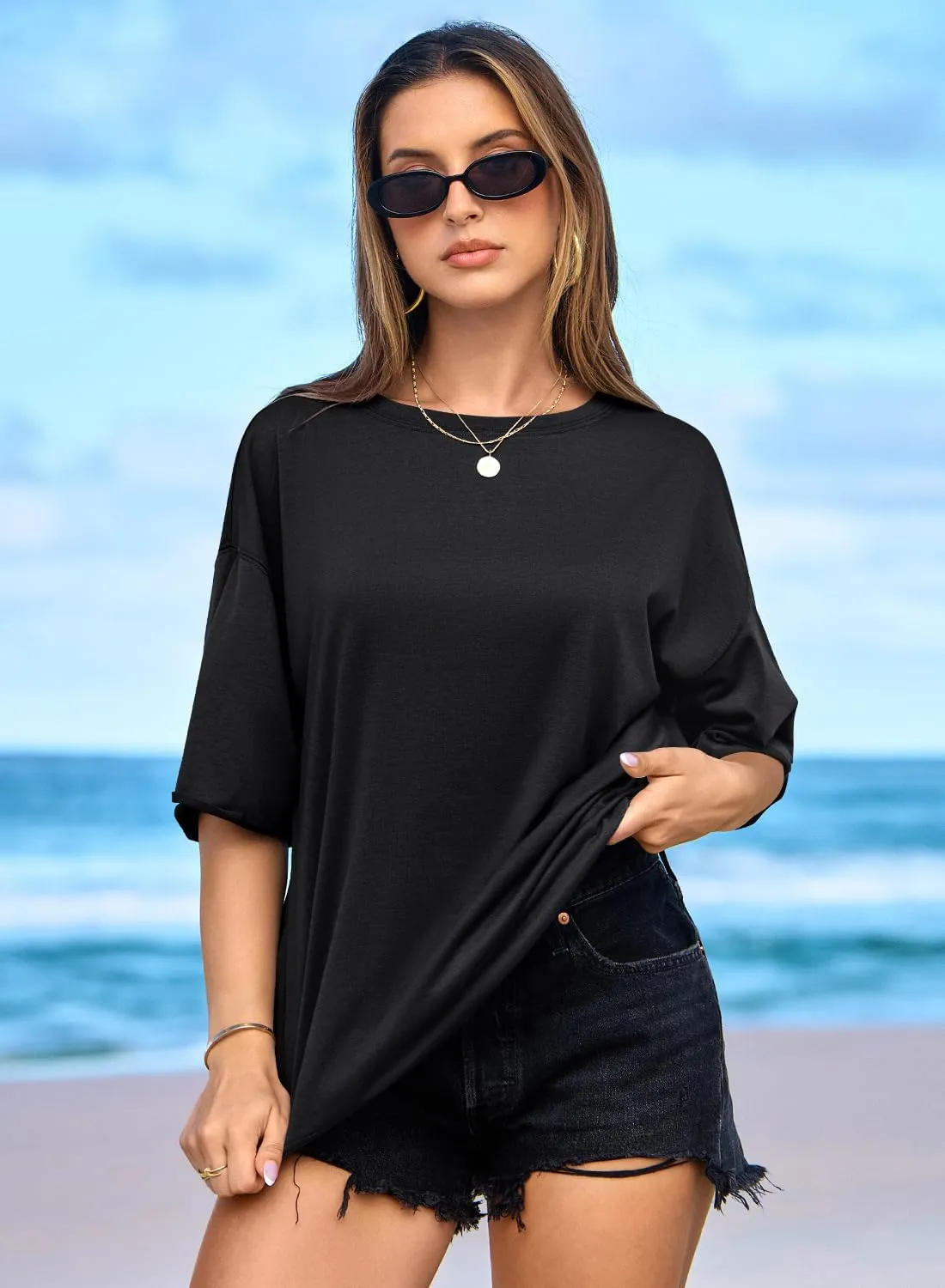 MIHOLL Women's Oversized T-Shirts Casual Short Sleeve Loose Fit Tops Tees Crewneck Summer Trendy Blouse