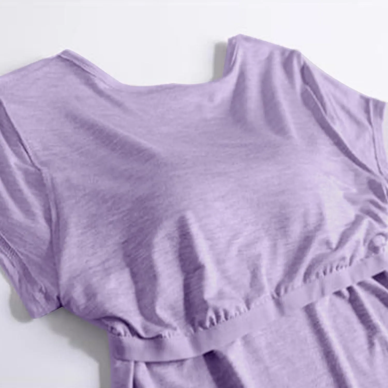 T-Shirt with Built-in Bra Women Casual Short Sleeve Scoop Neck Tees Lightweight Athletic Shirt Trendy Workout Yoga Tops