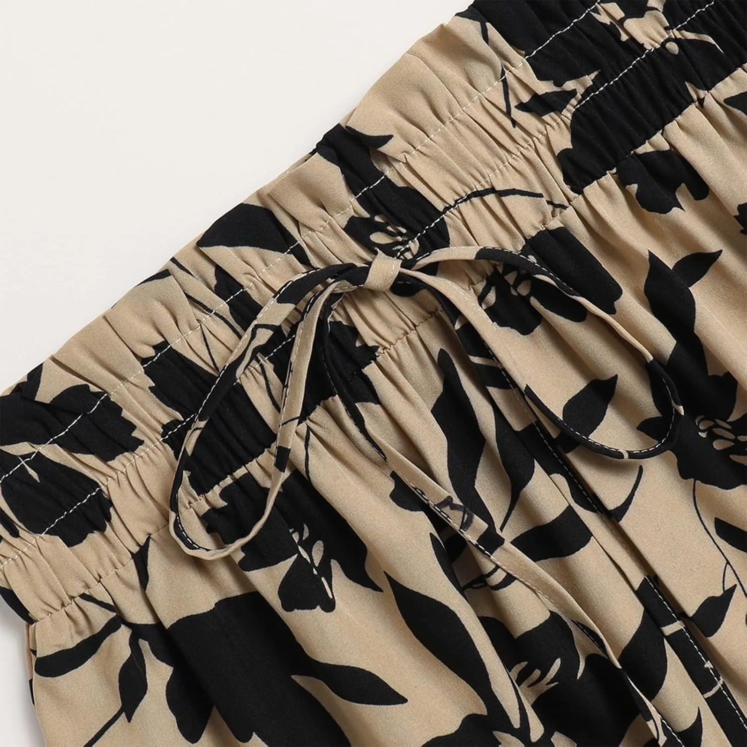 Women Elastic High Waist Boho Floral Maxi Skirt Tiered Pleated Flowy Long Summer Casual Beach Skirt with Pockets