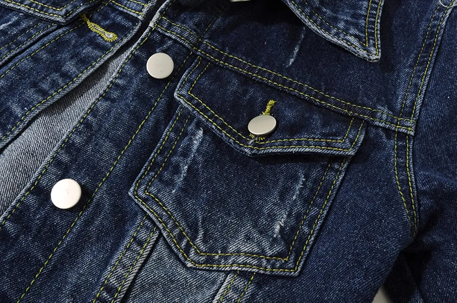 Women's Short Denim Jacket Round Neck Denim Three Quarter Sleeves Light Blue Jacket