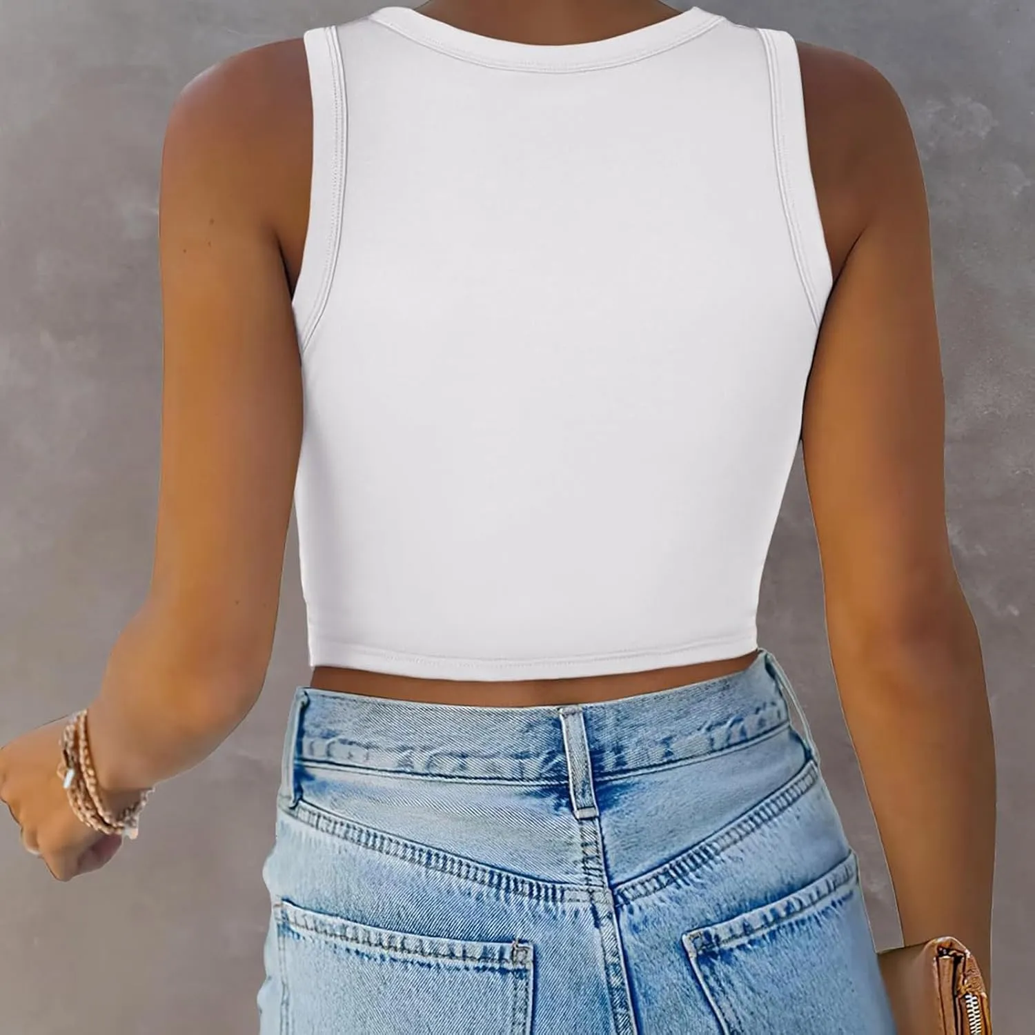 Womens Sleeveless High Neck Tank Tops Trendy Going Out Crop Tops Shirts Casual Basic Slim Fit T Shirts Workout Yoga Tops