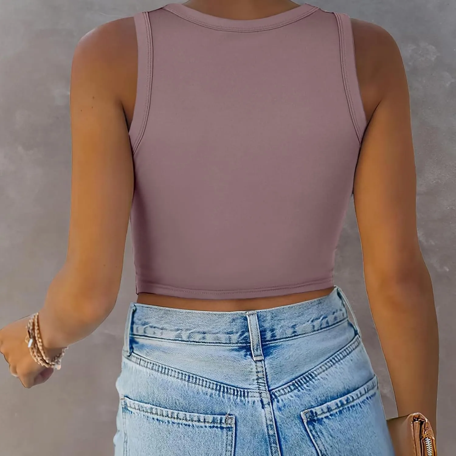 Womens Sleeveless High Neck Tank Tops Trendy Going Out Crop Tops Shirts Casual Basic Slim Fit T Shirts Workout Yoga Tops